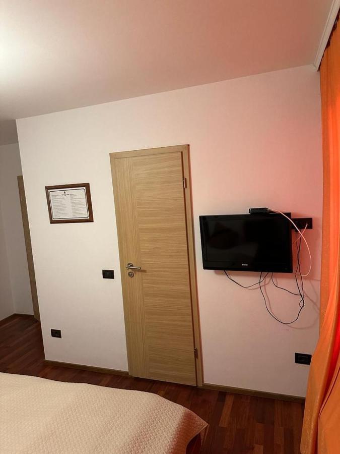 Apartments Prizreni Exterior foto
